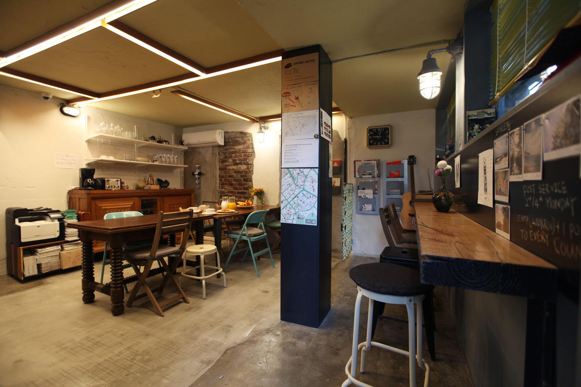 Hongdae Guesthouse Pajamaparty โซล ภายนอก รูปภาพ