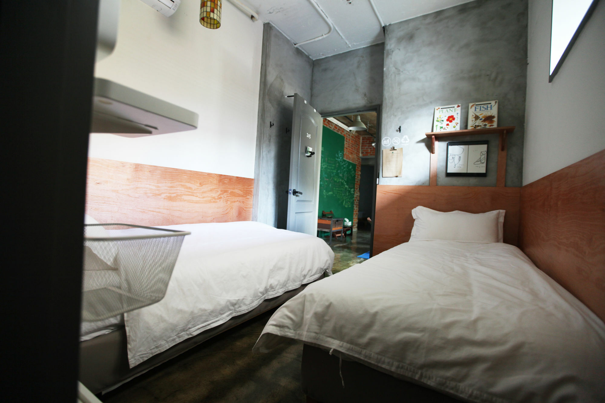 Hongdae Guesthouse Pajamaparty โซล ภายนอก รูปภาพ